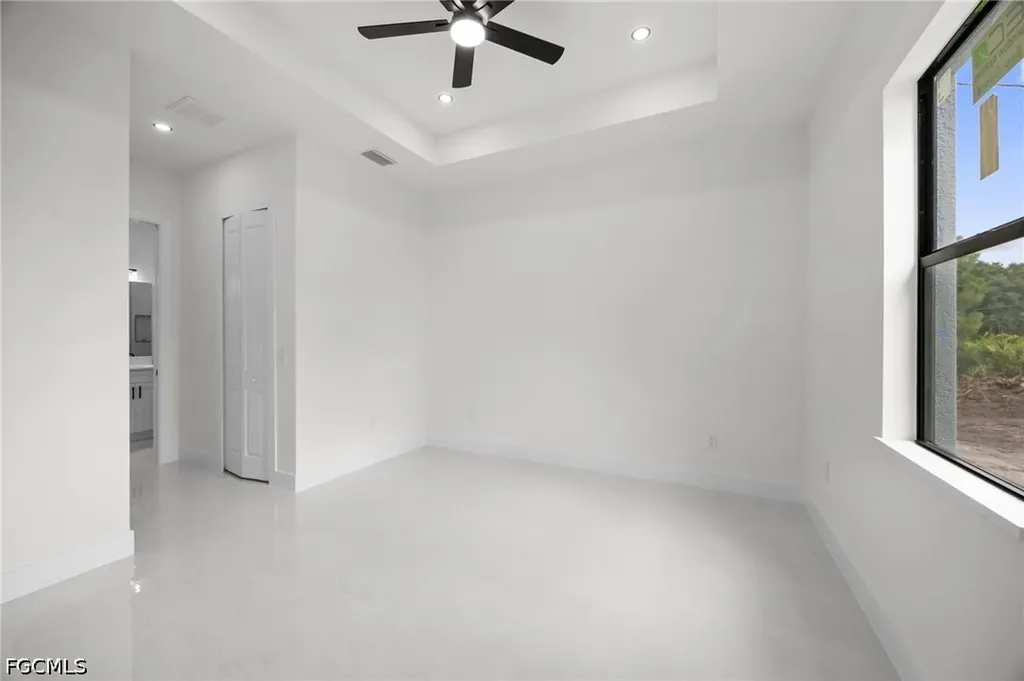 2815 37th Street SW Lehigh Acres FL 33976