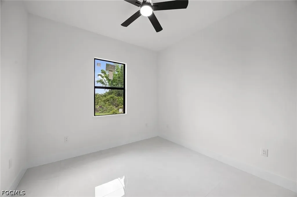 2815 37th Street SW Lehigh Acres FL 33976