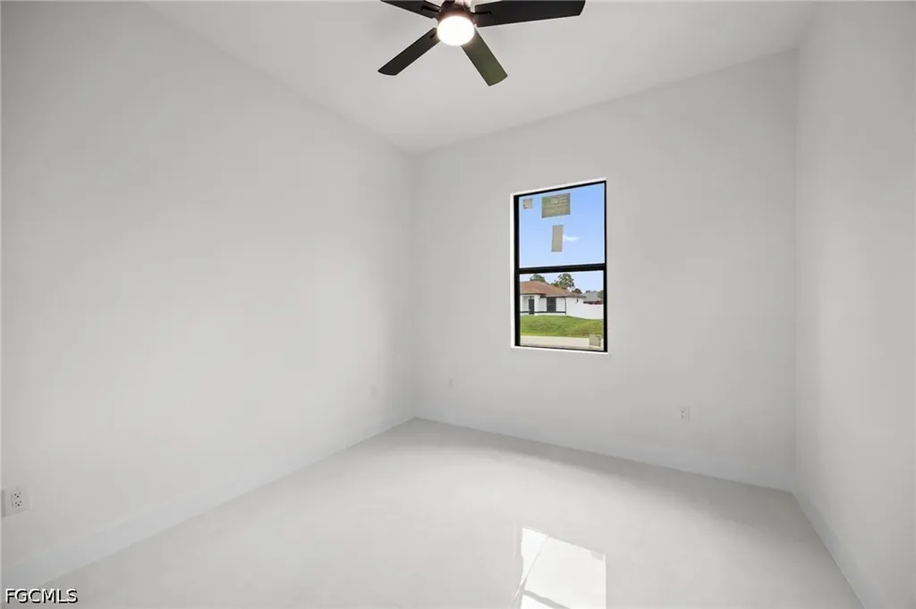 2815 37th Street SW Lehigh Acres FL 33976