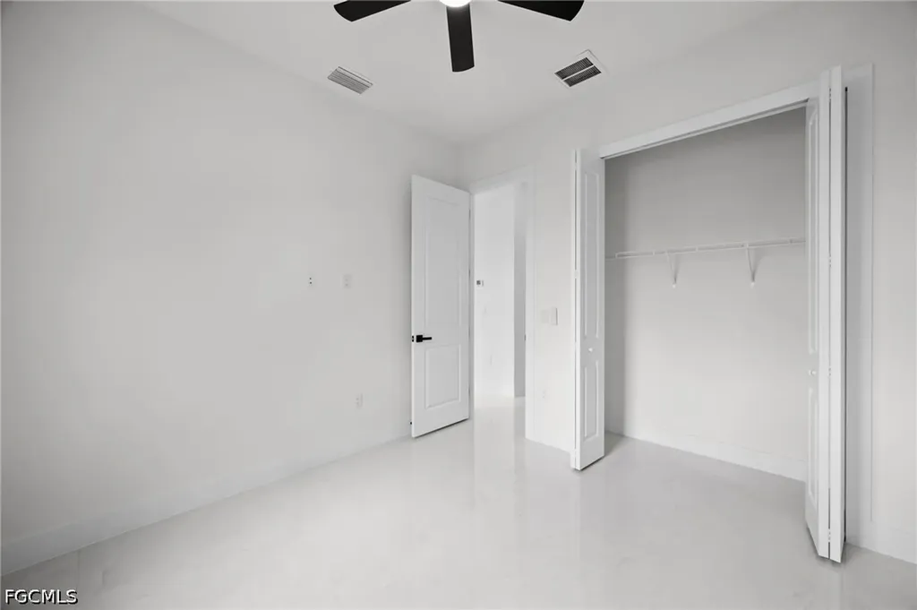 2815 37th Street SW Lehigh Acres FL 33976