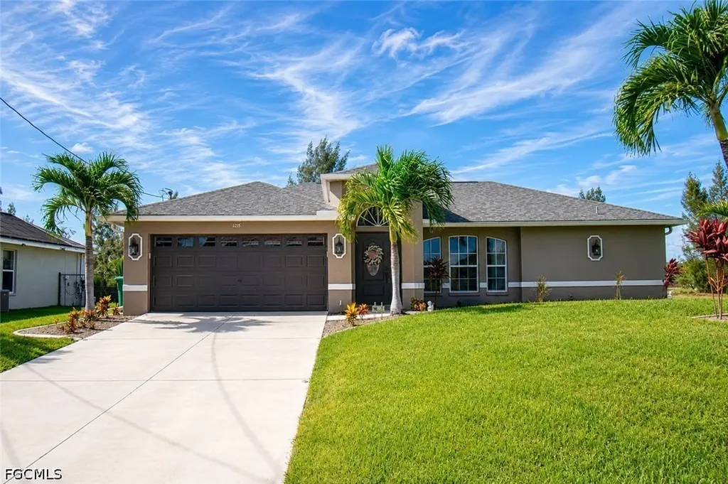 1215 SW 31st Terrace Cape Coral FL 33914