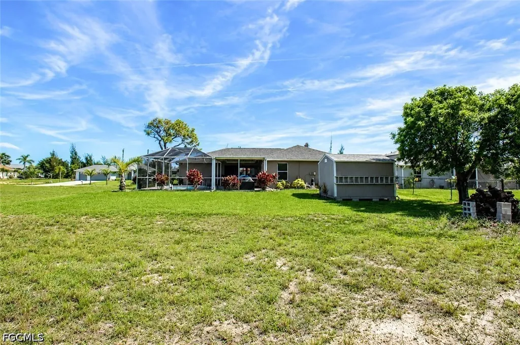 1215 SW 31st Terrace Cape Coral FL 33914