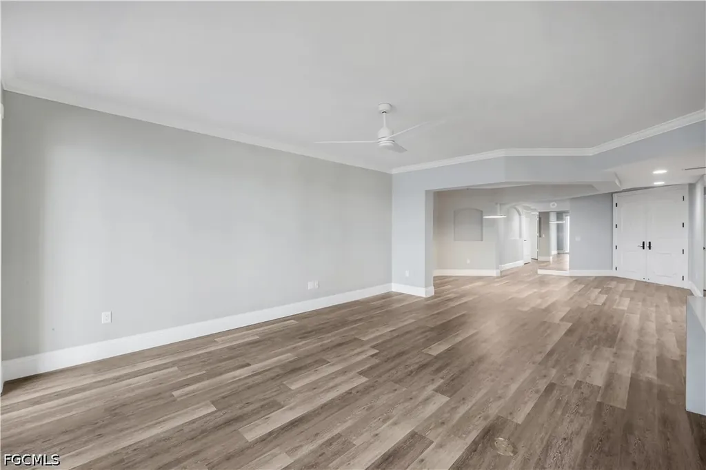6021 Silver King Boulevard Cape Coral FL 33914
