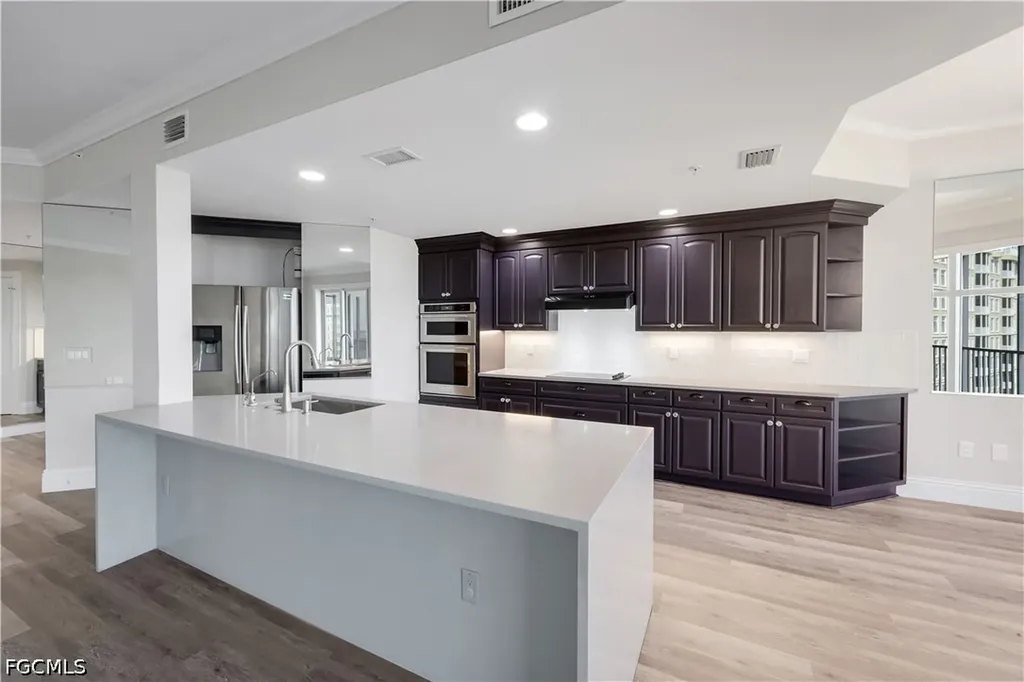 6021 Silver King Boulevard Cape Coral FL 33914