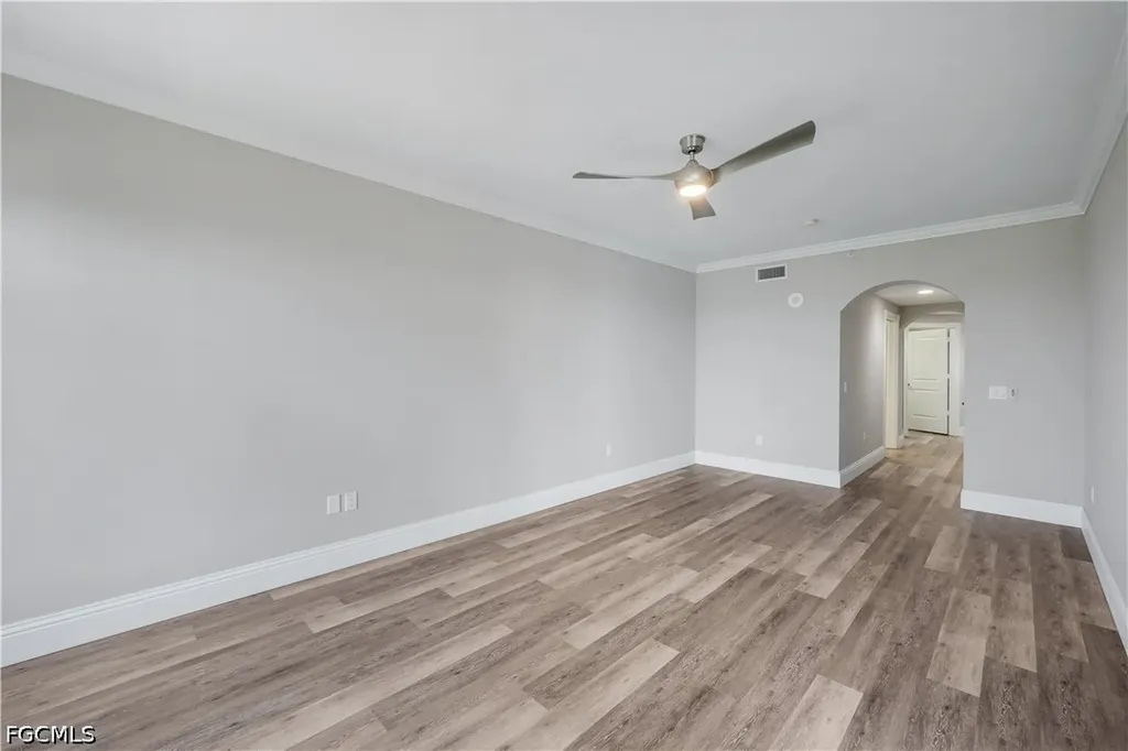 6021 Silver King Boulevard Cape Coral FL 33914