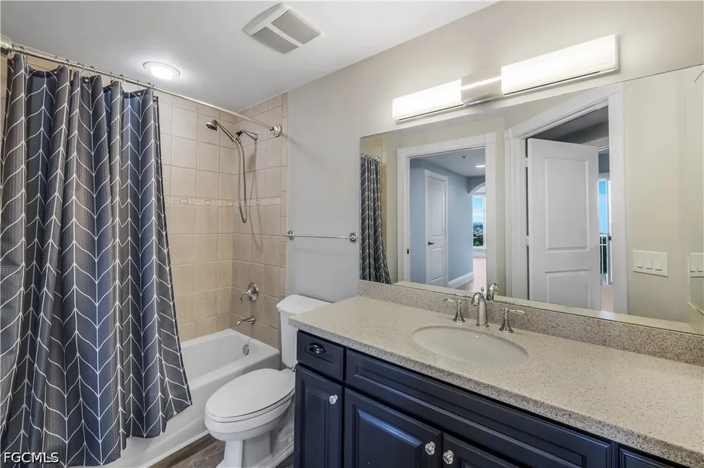 6021 Silver King Boulevard Cape Coral FL 33914