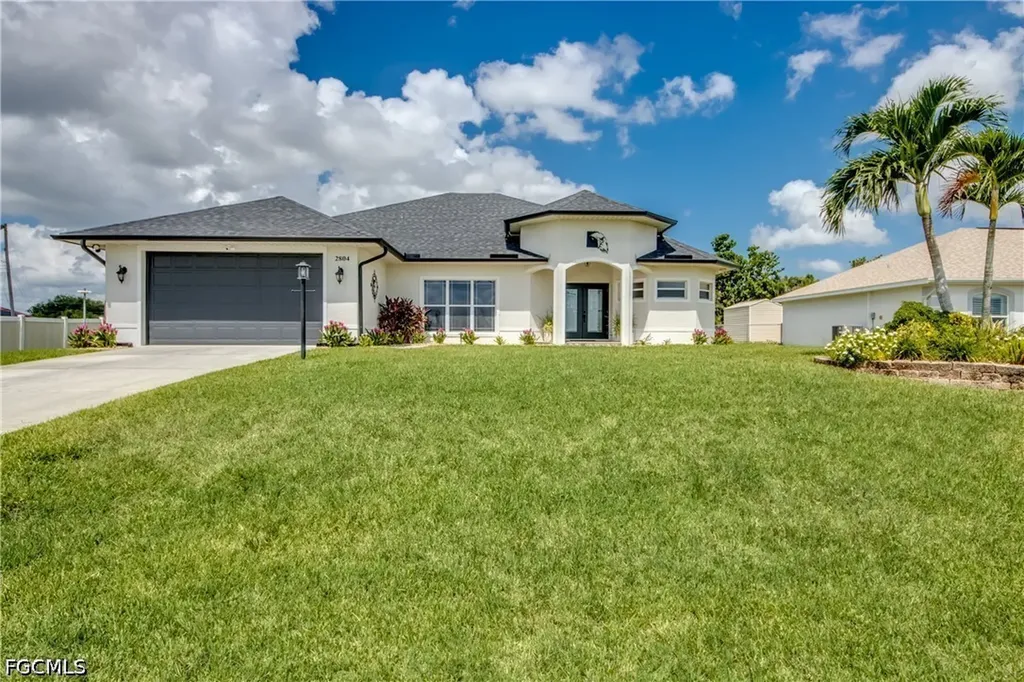 2804 NE 3rd Avenue Cape Coral FL 33909