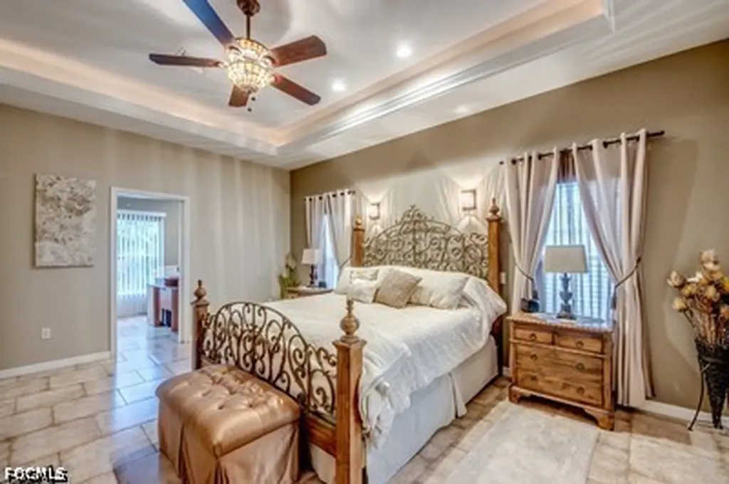2804 NE 3rd Avenue Cape Coral FL 33909