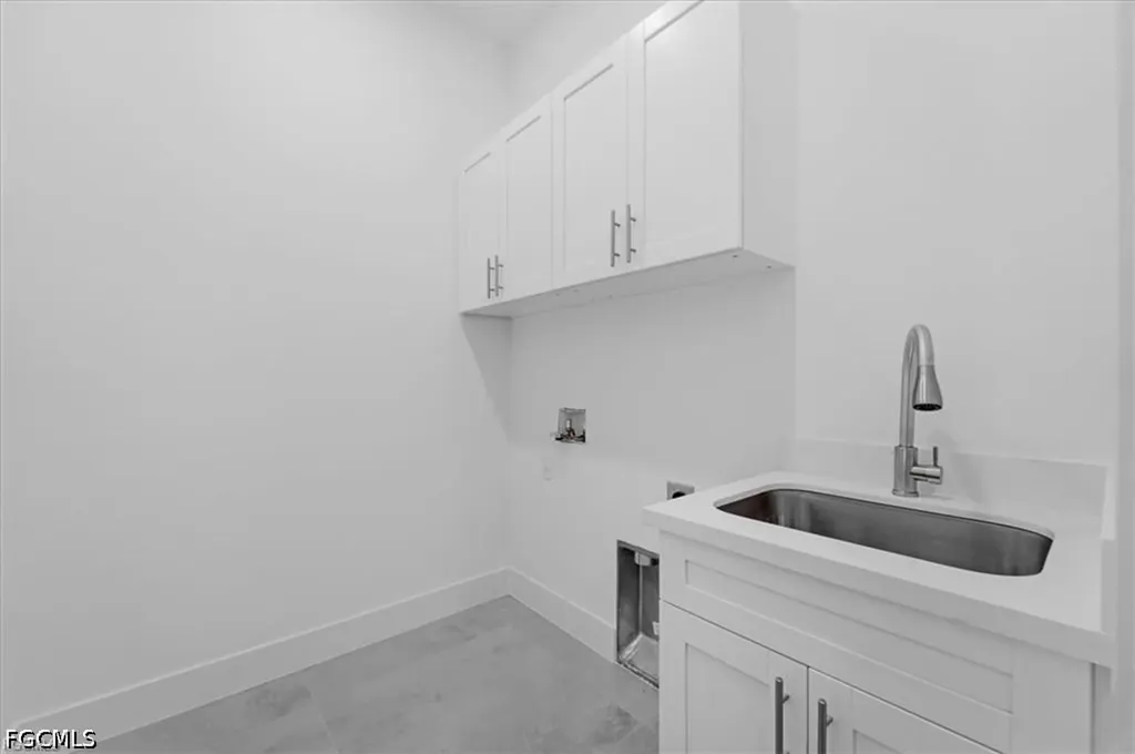 3234 NW 21st Terrace Cape Coral FL 33993