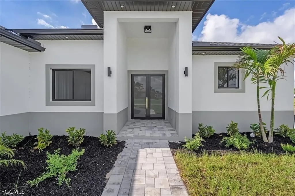 3234 NW 21st Terrace Cape Coral FL 33993