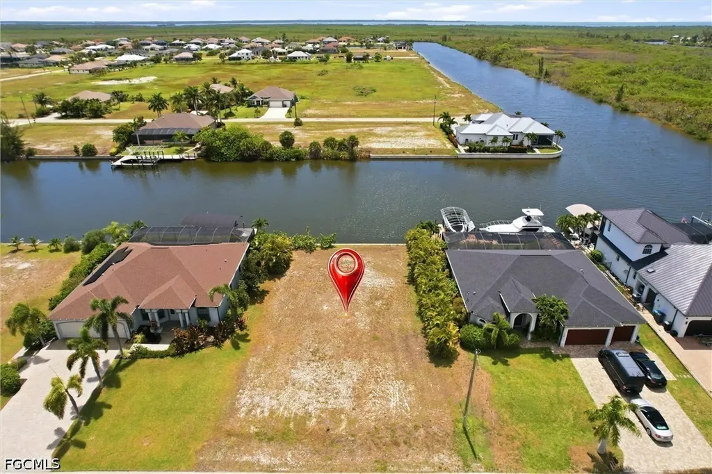 1722 Old Burnt Store Road N Cape Coral FL 33993