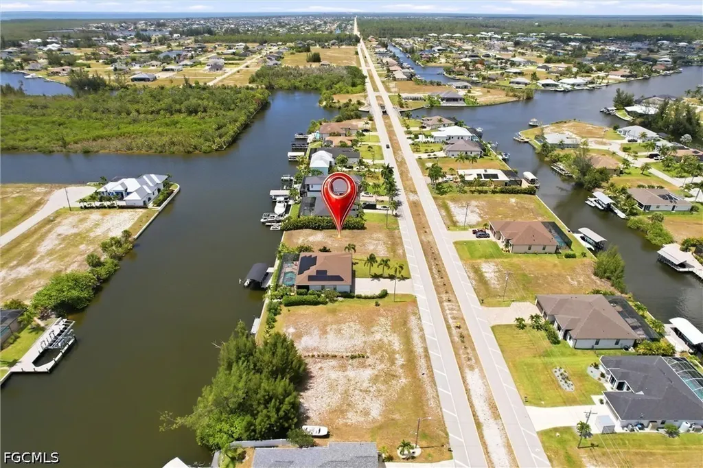 1722 Old Burnt Store Road N Cape Coral FL 33993