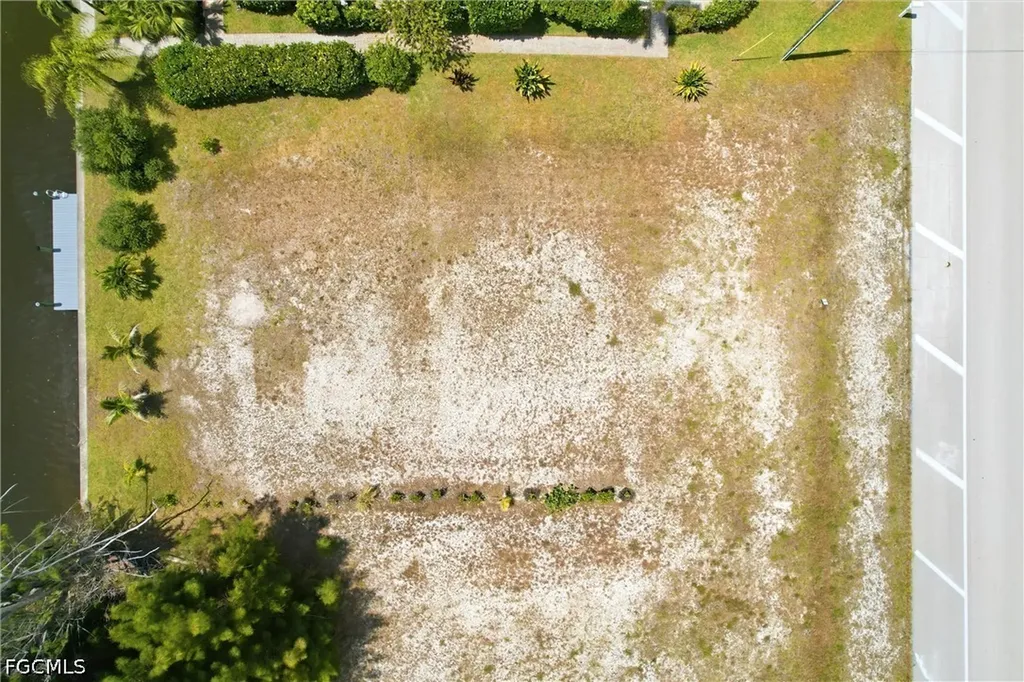 1714 Old Burnt Store Road N Cape Coral FL 33993