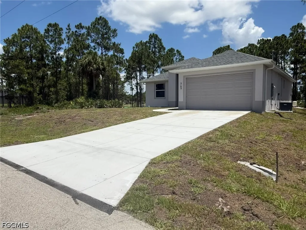 745 Manuel Street E Lehigh Acres FL 33974