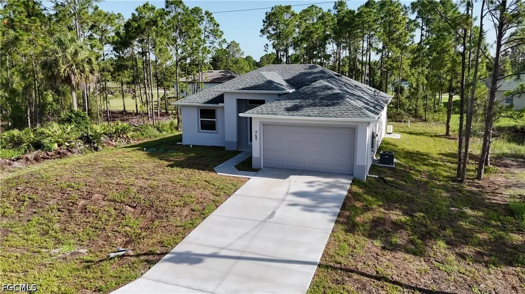 745 Manuel Street E Lehigh Acres FL 33974