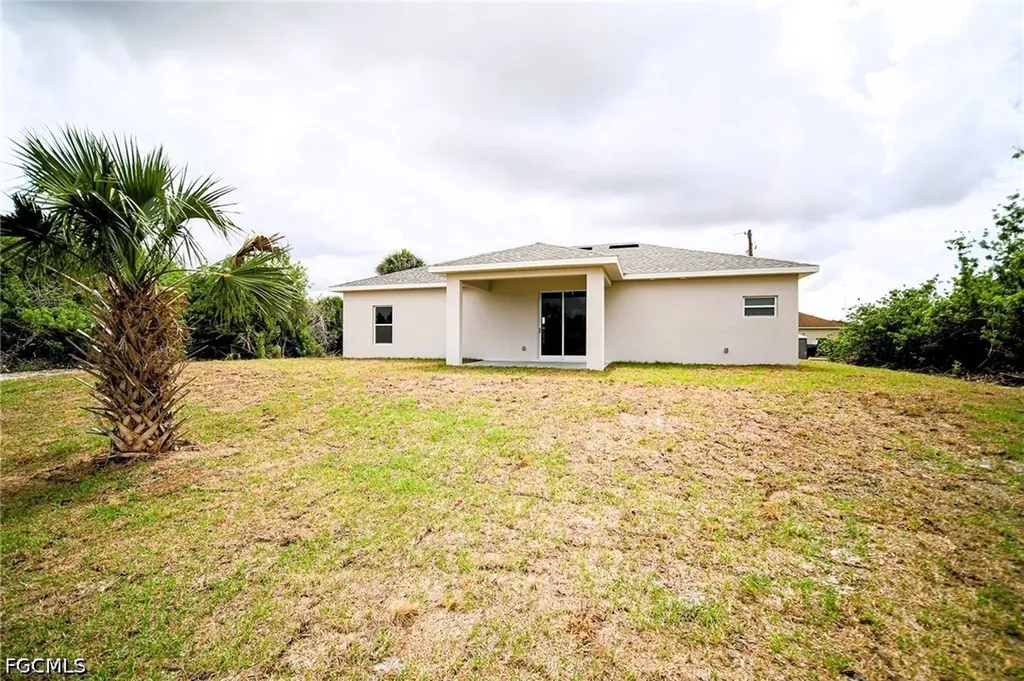 352 Labree Avenue S Lehigh Acres FL 33974