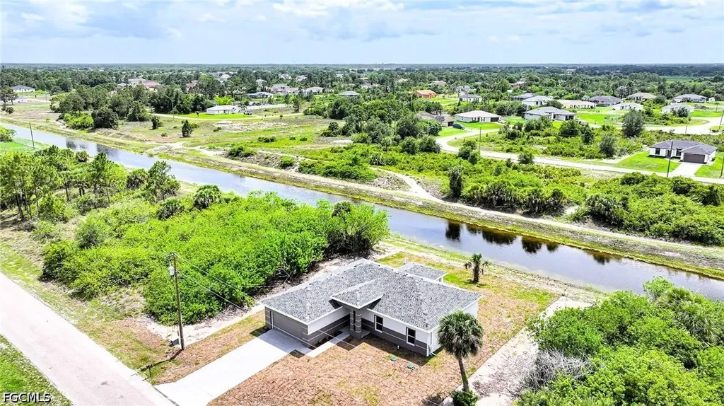 352 Labree Avenue S Lehigh Acres FL 33974