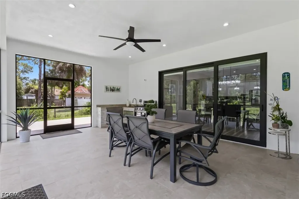 2123 19th Street SW Naples FL 34117