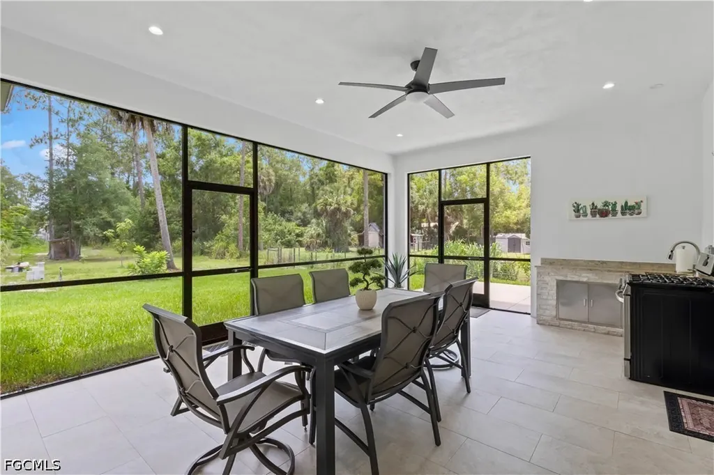 2123 19th Street SW Naples FL 34117