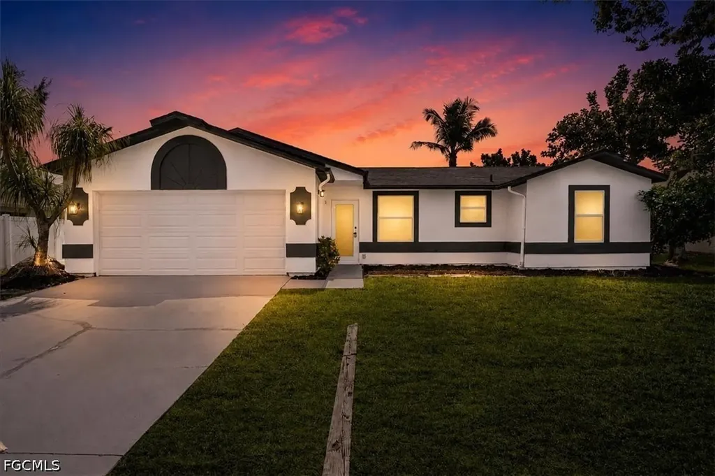 2931 SW 11th Court Cape Coral FL 33914