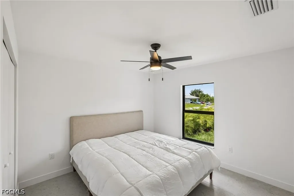 2800 NW 10th Street Cape Coral FL 33993