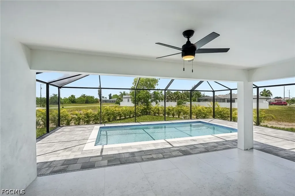 2800 NW 10th Street Cape Coral FL 33993