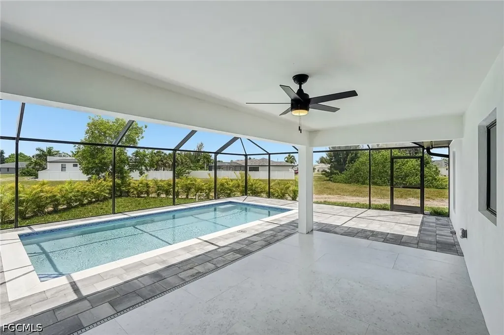 2800 NW 10th Street Cape Coral FL 33993