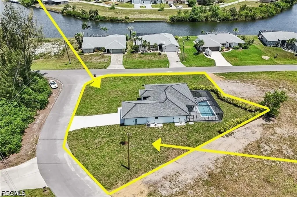 2800 NW 10th Street Cape Coral FL 33993