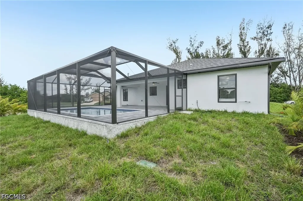 2800 NW 10th Street Cape Coral FL 33993