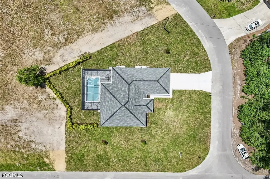 2800 NW 10th Street Cape Coral FL 33993