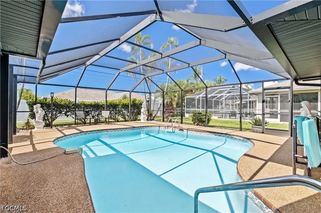 414 SE 31st Street Cape Coral FL 33904