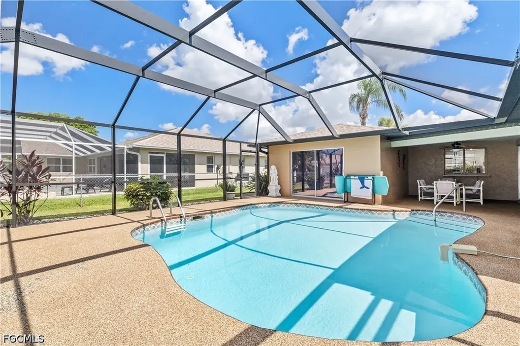 414 SE 31st Street Cape Coral FL 33904