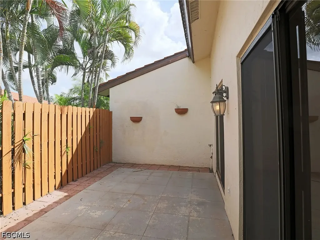 1420 Park Shore Circle Fort Myers FL 33901