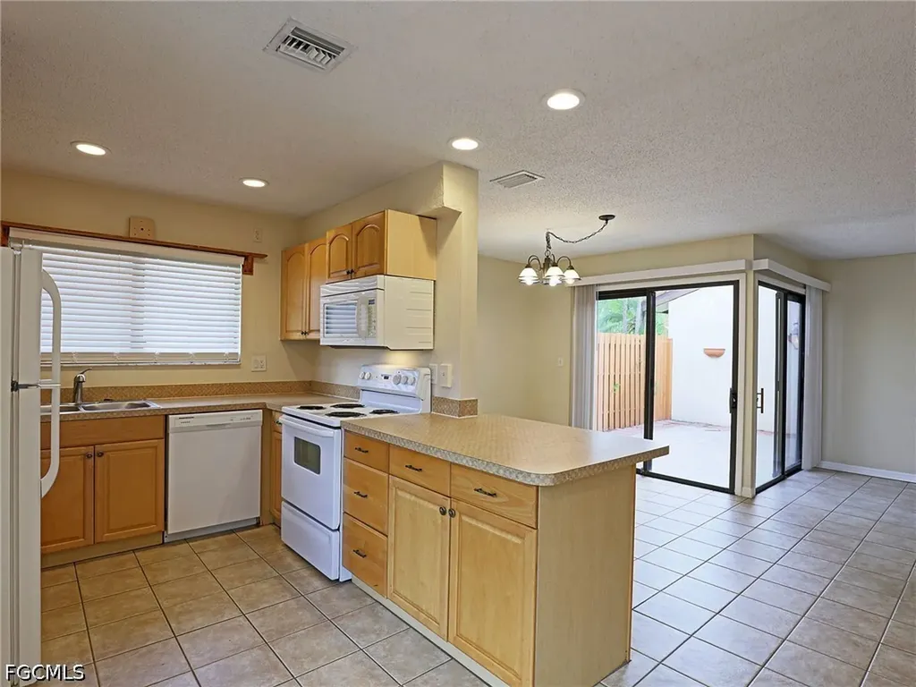 1420 Park Shore Circle Fort Myers FL 33901