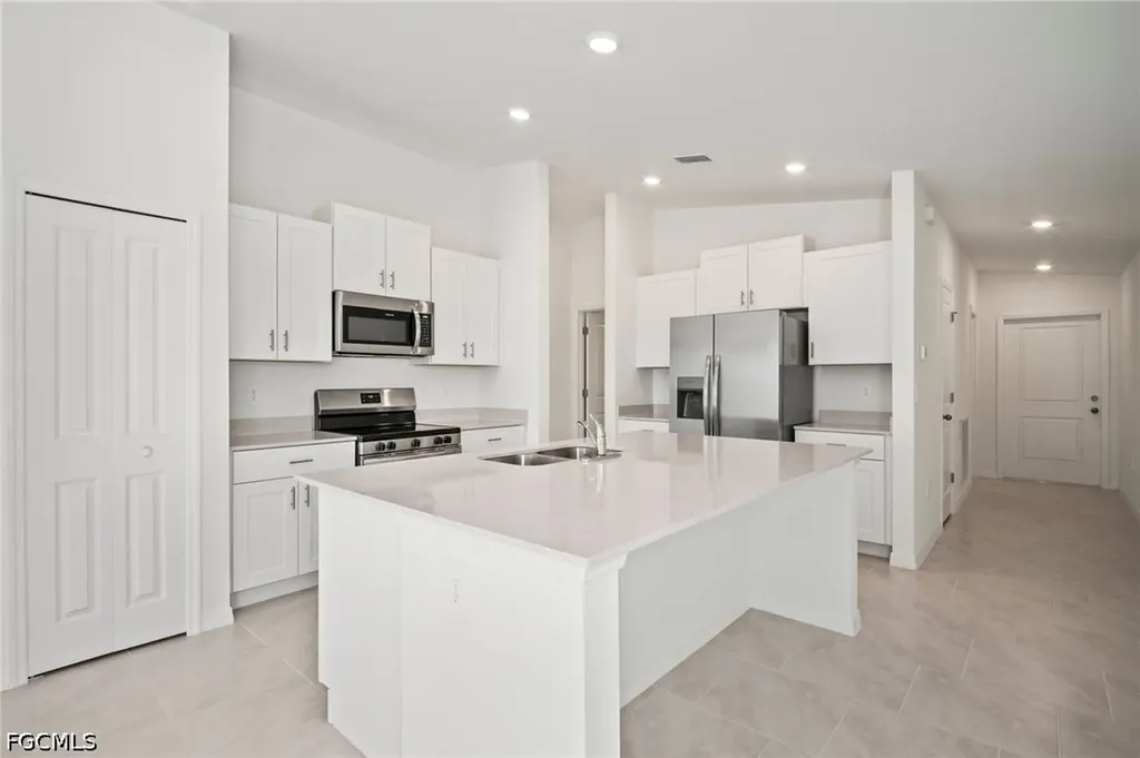 17556 Monte Isola Way North Fort Myers FL 33917