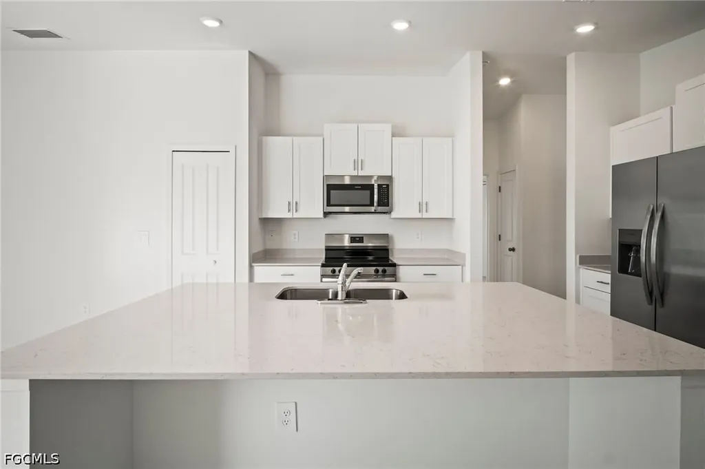 17556 Monte Isola Way North Fort Myers FL 33917