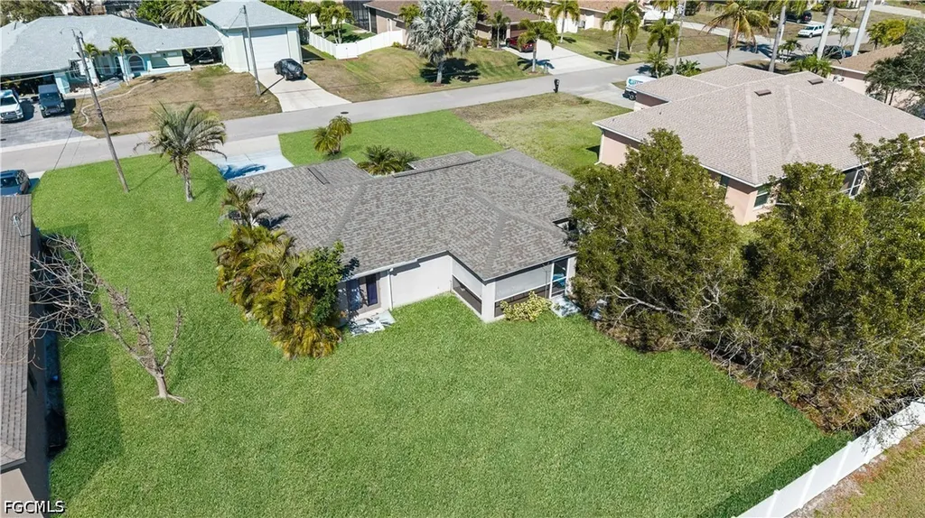 1810 SW 22nd Street Cape Coral FL 33991