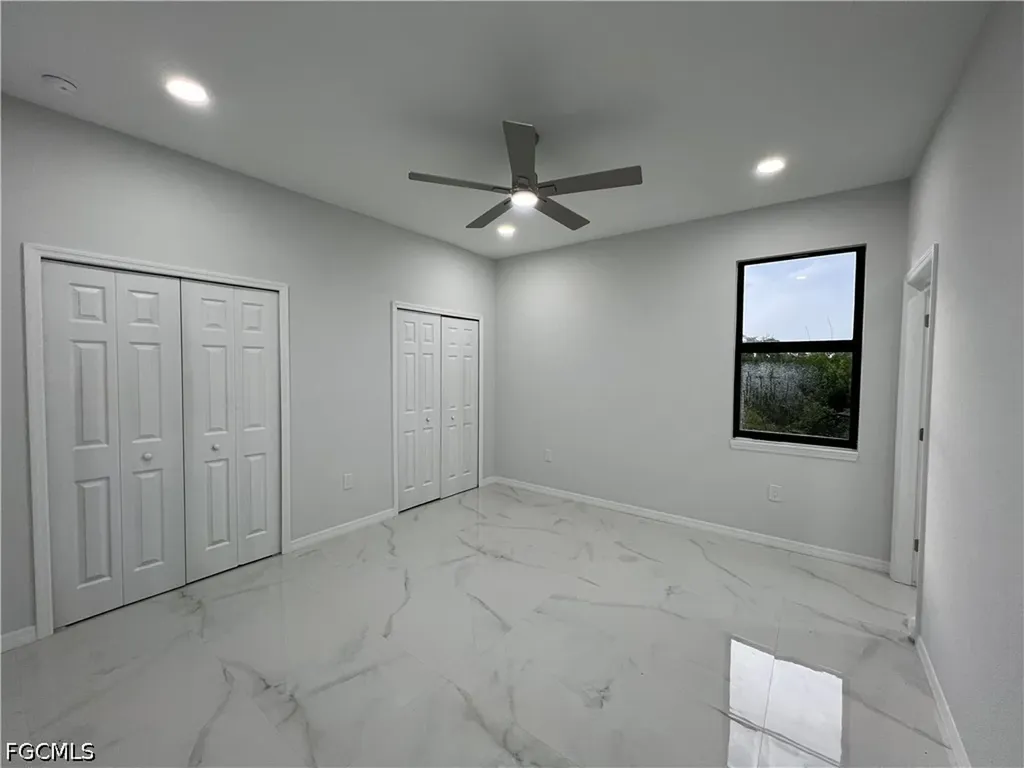 2641/2643 Sunniland Boulevard Lehigh Acres FL 33971