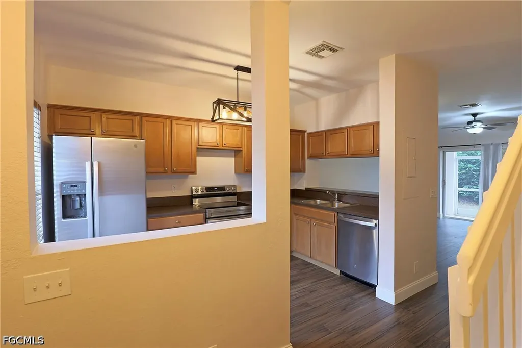 8291 Pacific Beach Drive Fort Myers FL 33966