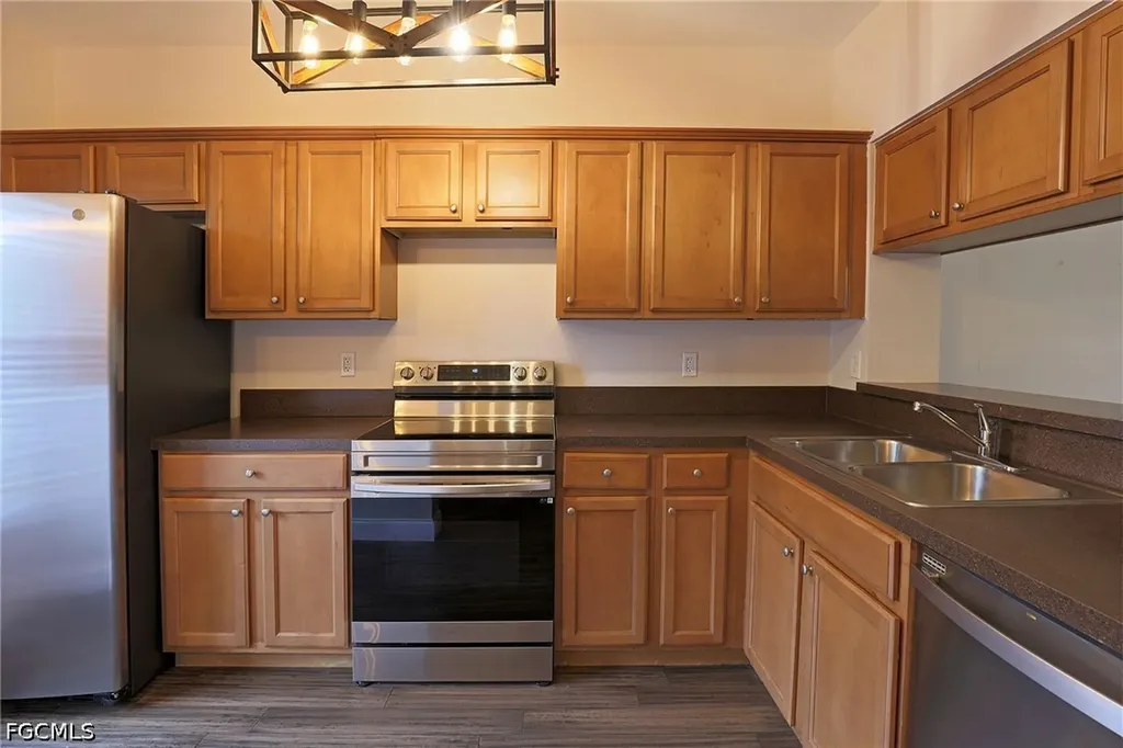 8291 Pacific Beach Drive Fort Myers FL 33966