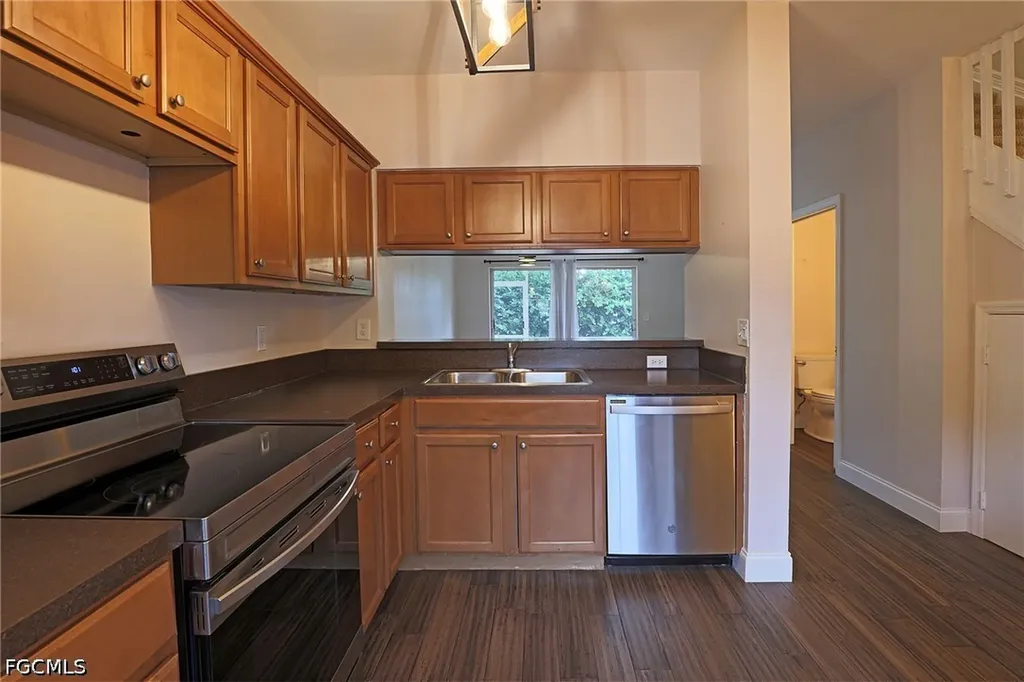 8291 Pacific Beach Drive Fort Myers FL 33966