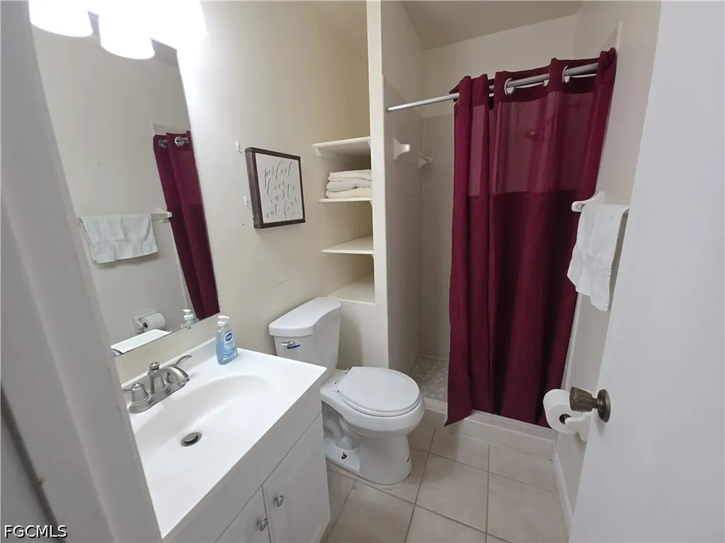 1 Dutch Iris Lane Lehigh Acres FL 33936