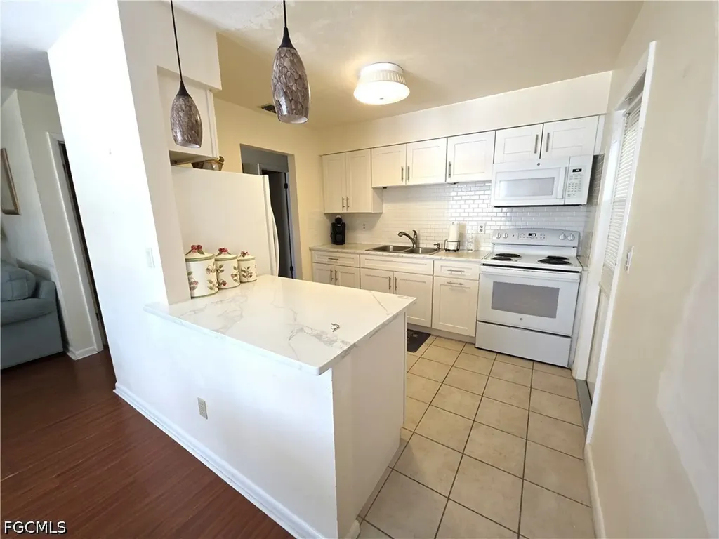 1 Dutch Iris Lane Lehigh Acres FL 33936