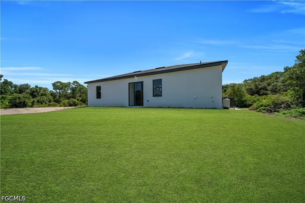 1923 Johns Avenue Lehigh Acres FL 33972