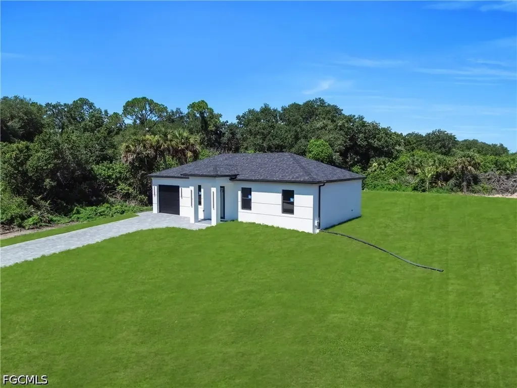 1923 Johns Avenue Lehigh Acres FL 33972