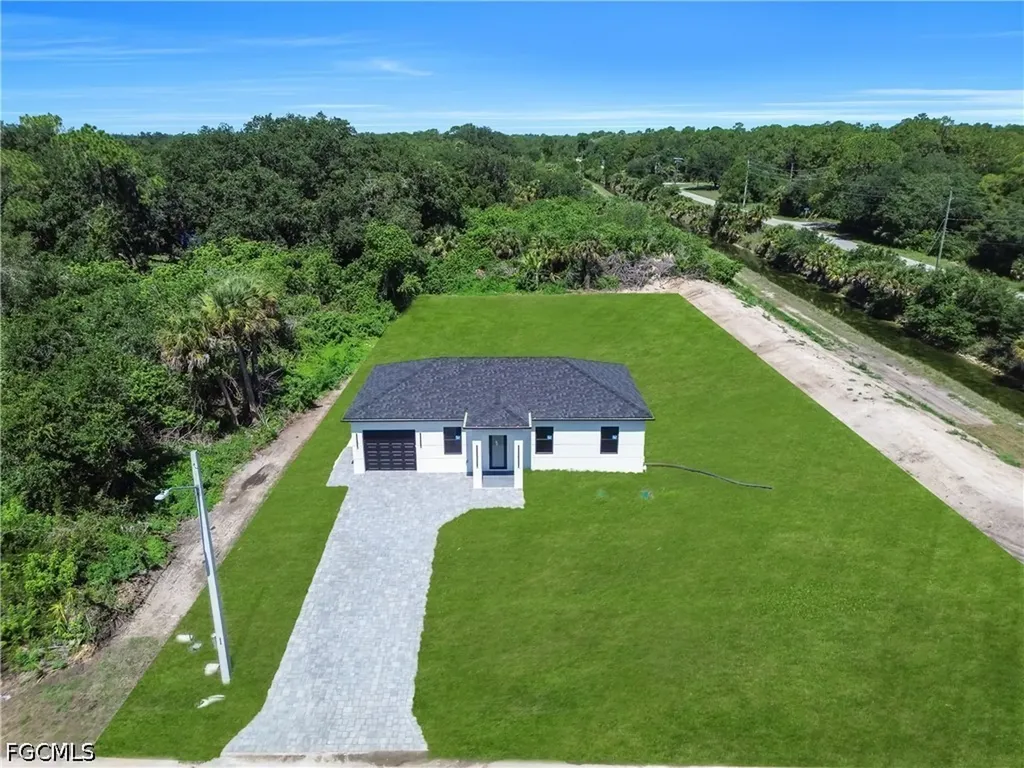 1923 Johns Avenue Lehigh Acres FL 33972