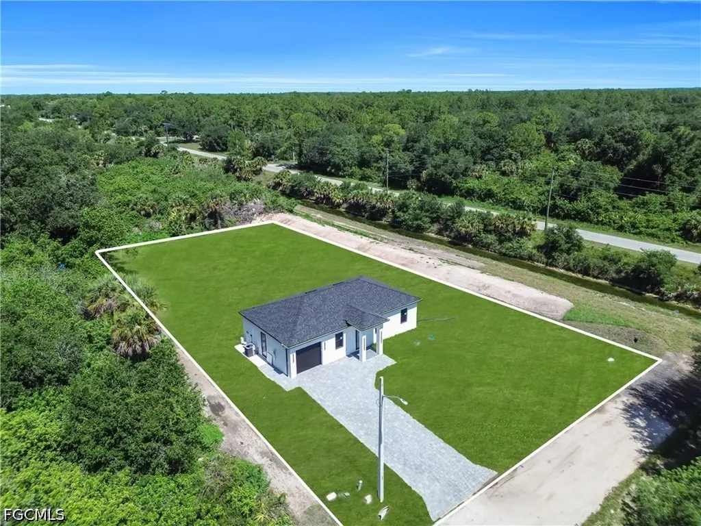 1923 Johns Avenue Lehigh Acres FL 33972