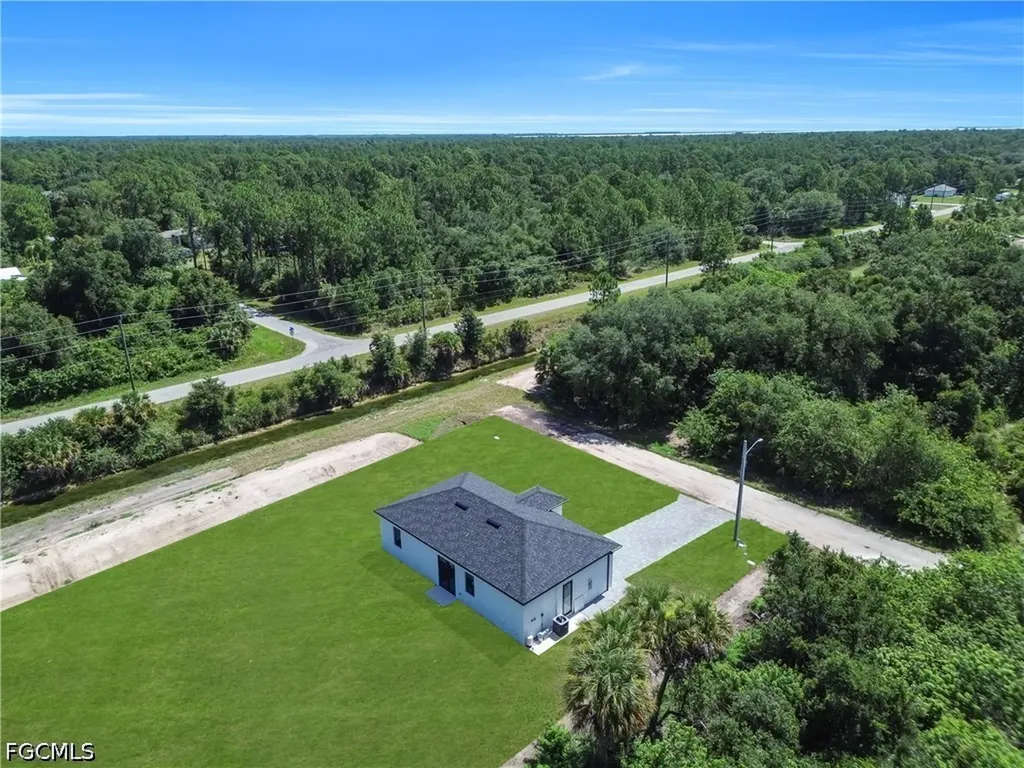 1923 Johns Avenue Lehigh Acres FL 33972