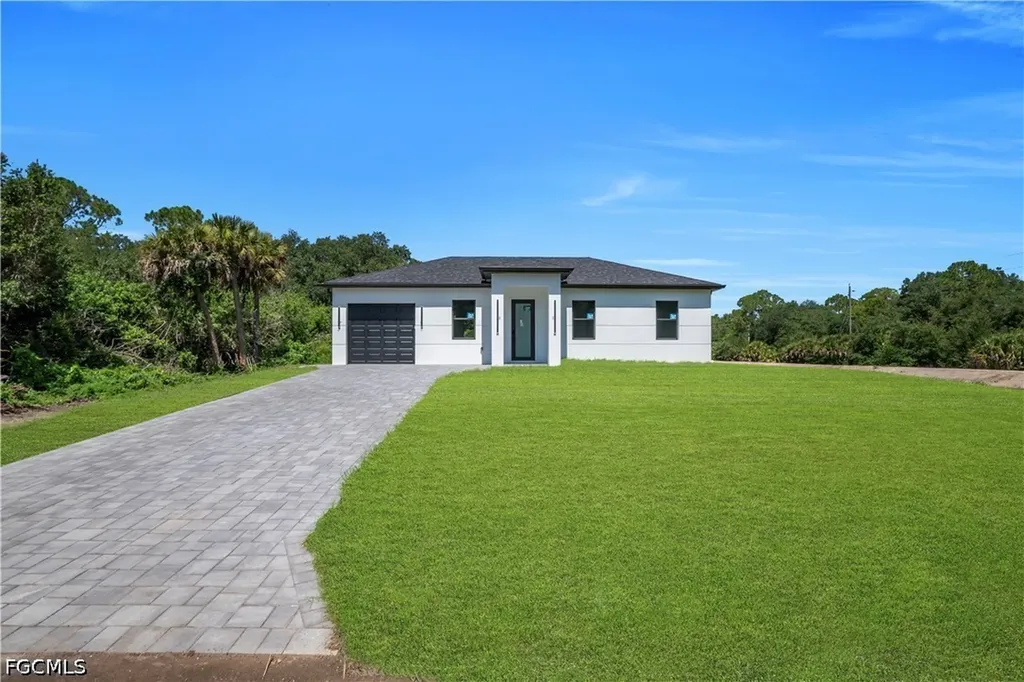 1923 Johns Avenue Lehigh Acres FL 33972