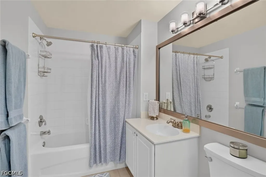 10006 Sky View Way Fort Myers FL 33913